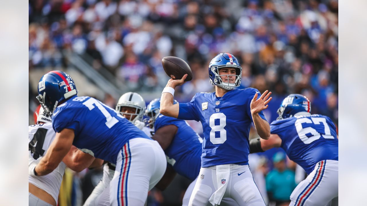 Las Vegas Raiders vs New York Giants preview: Raiders visit MetLife to take  on undermanned Big Blue - VAVEL USA