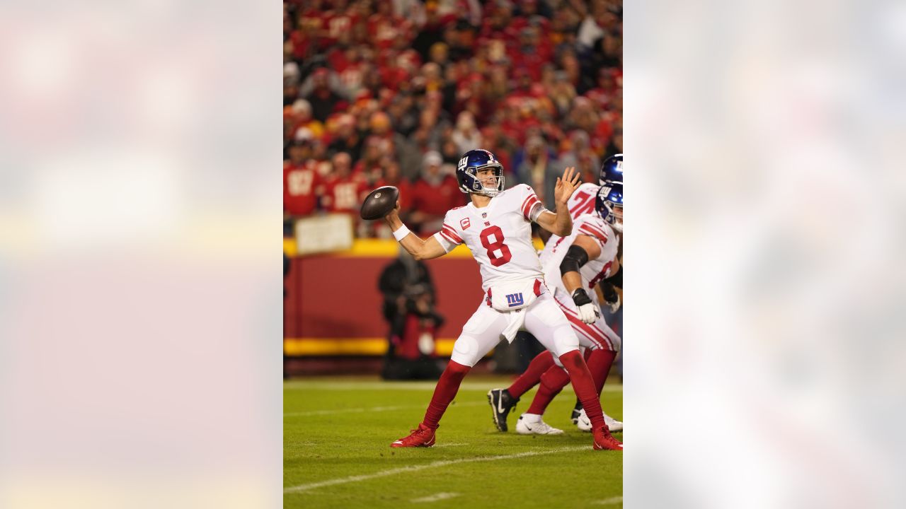 Los Angeles Rams punter Riley Dixon (11) throws a pass on a trick