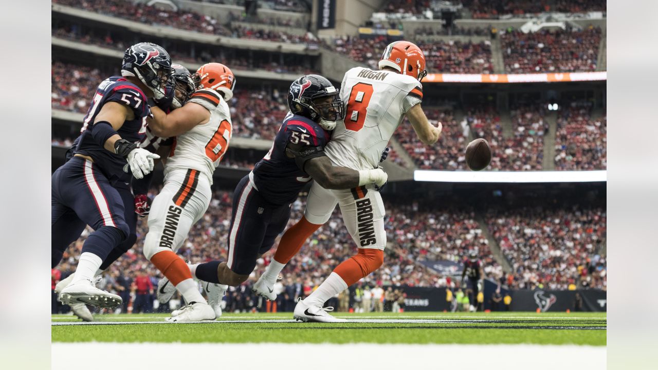 Houston Texans: Veteran quarterback Kevin Hogan signed