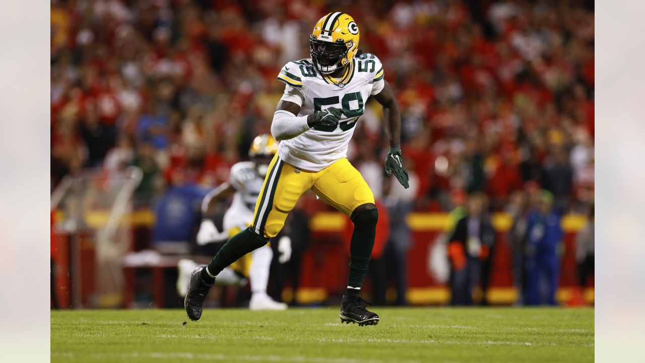 30 November 2008: Green Bay Packers wide receiver James Jones (89) gains  nine yards on a pass play against the Carolina Panthers in the first  quarter at Lambeau Field in Green Bay