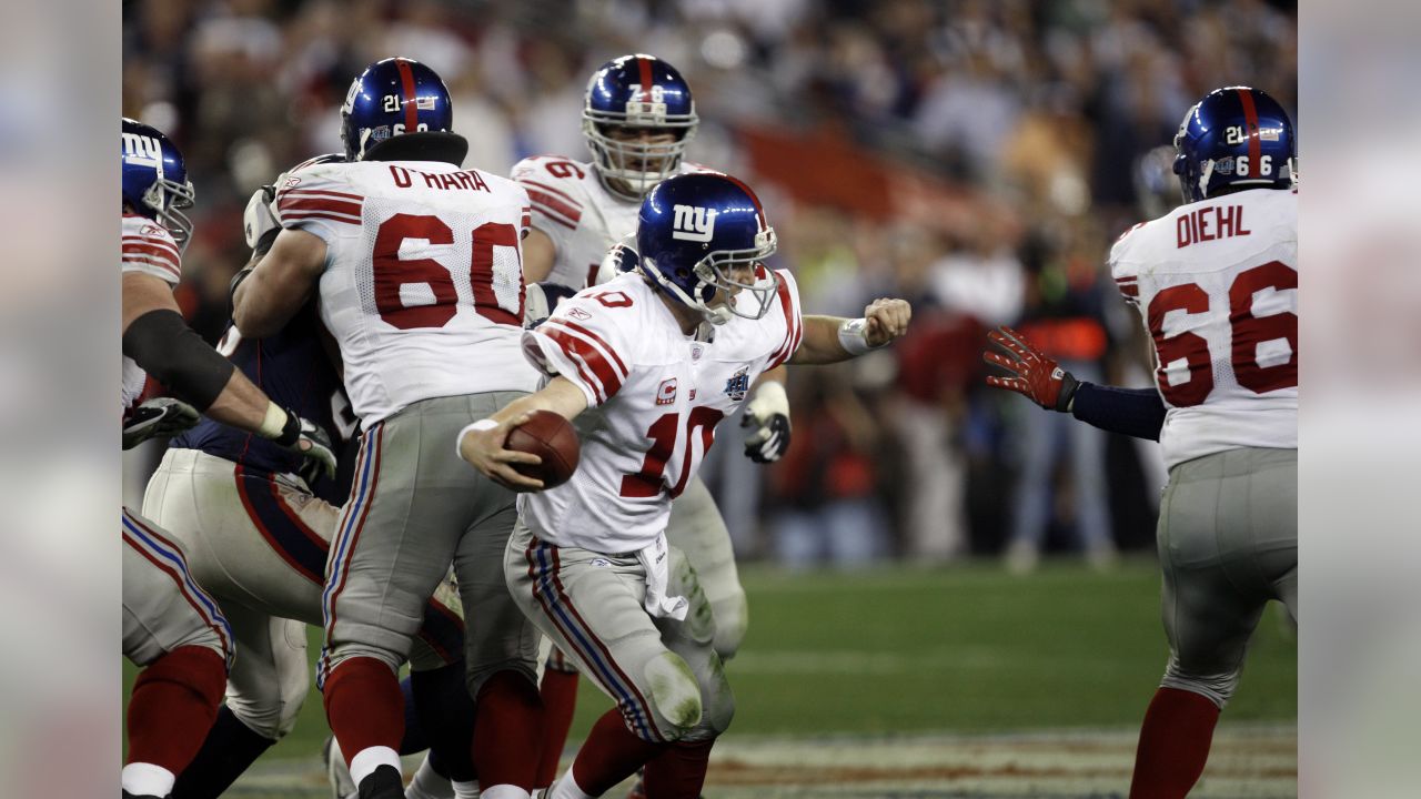 Ex-Giant Brandon Jacobs claims his Super Bowl XLII jersey was stolen