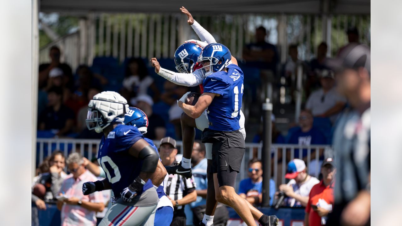 Saquon Barkley wows at NY Giants practice, first scare of camp follows