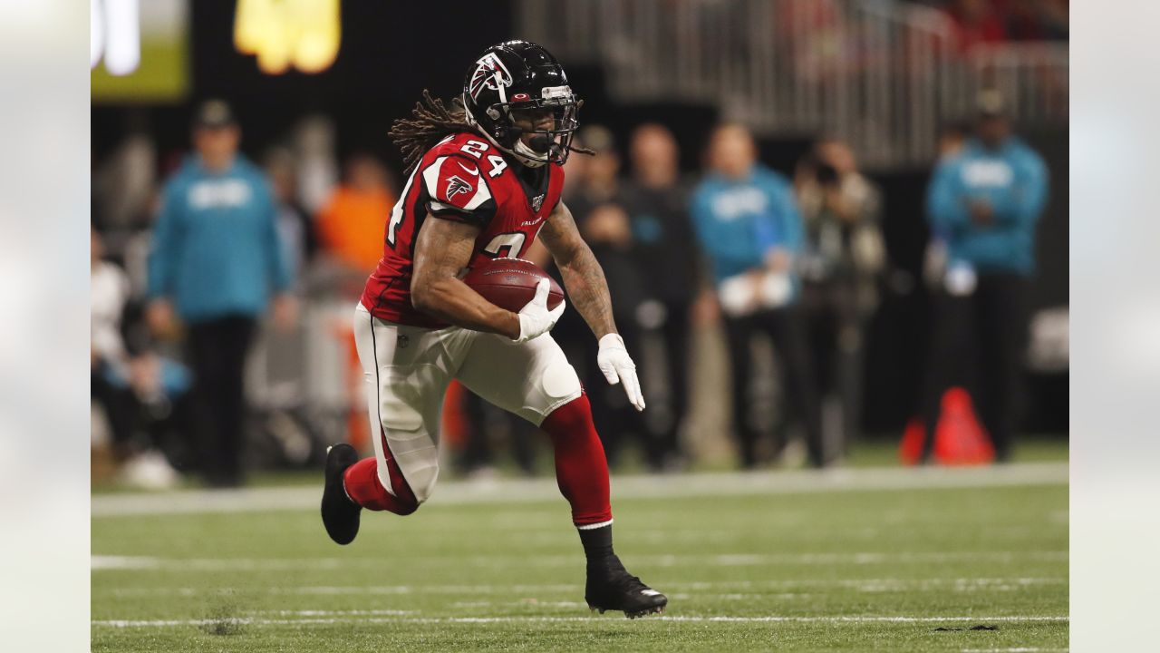 Giants getting 'solid all around back' in Devonta Freeman, scouts