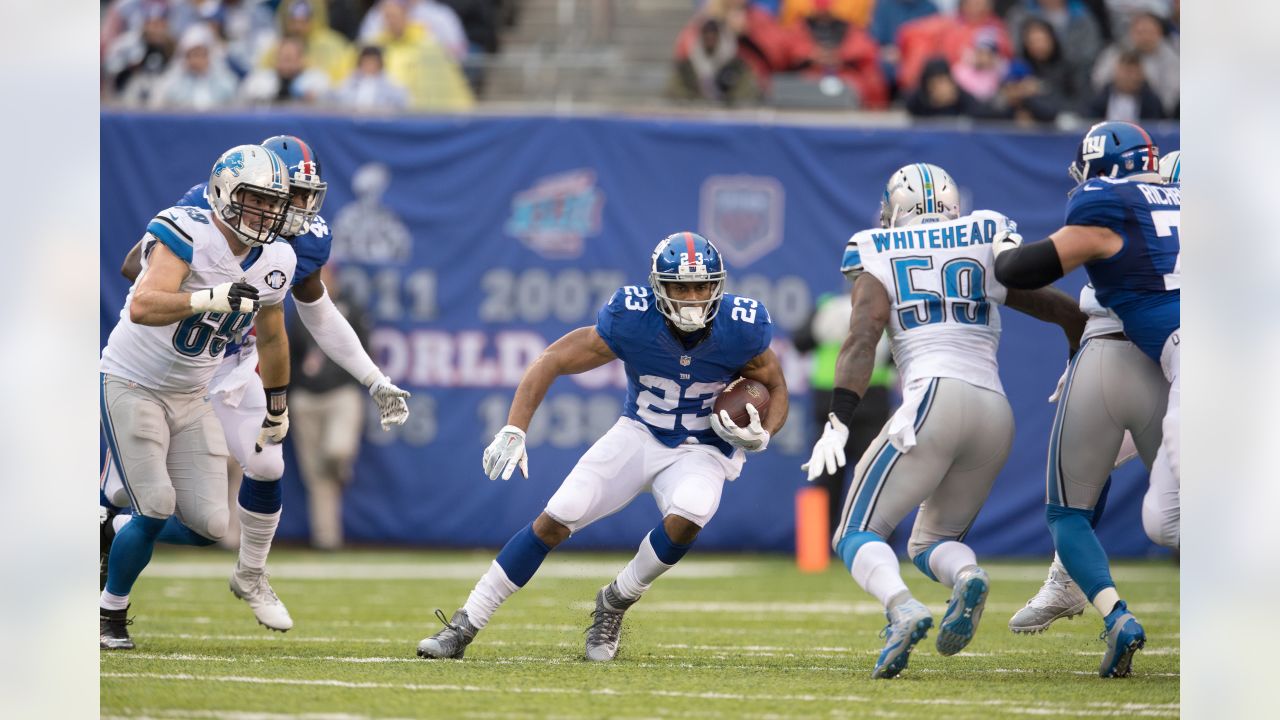 East Rutherford, NJ. 18/12/2022, Detroit Lions wide receiver Amon-Ra St.  Brown (14) makes a catch during a NFL game against the New York Jets on  Sunday, Dec. 18, 2022 in East Rutherford