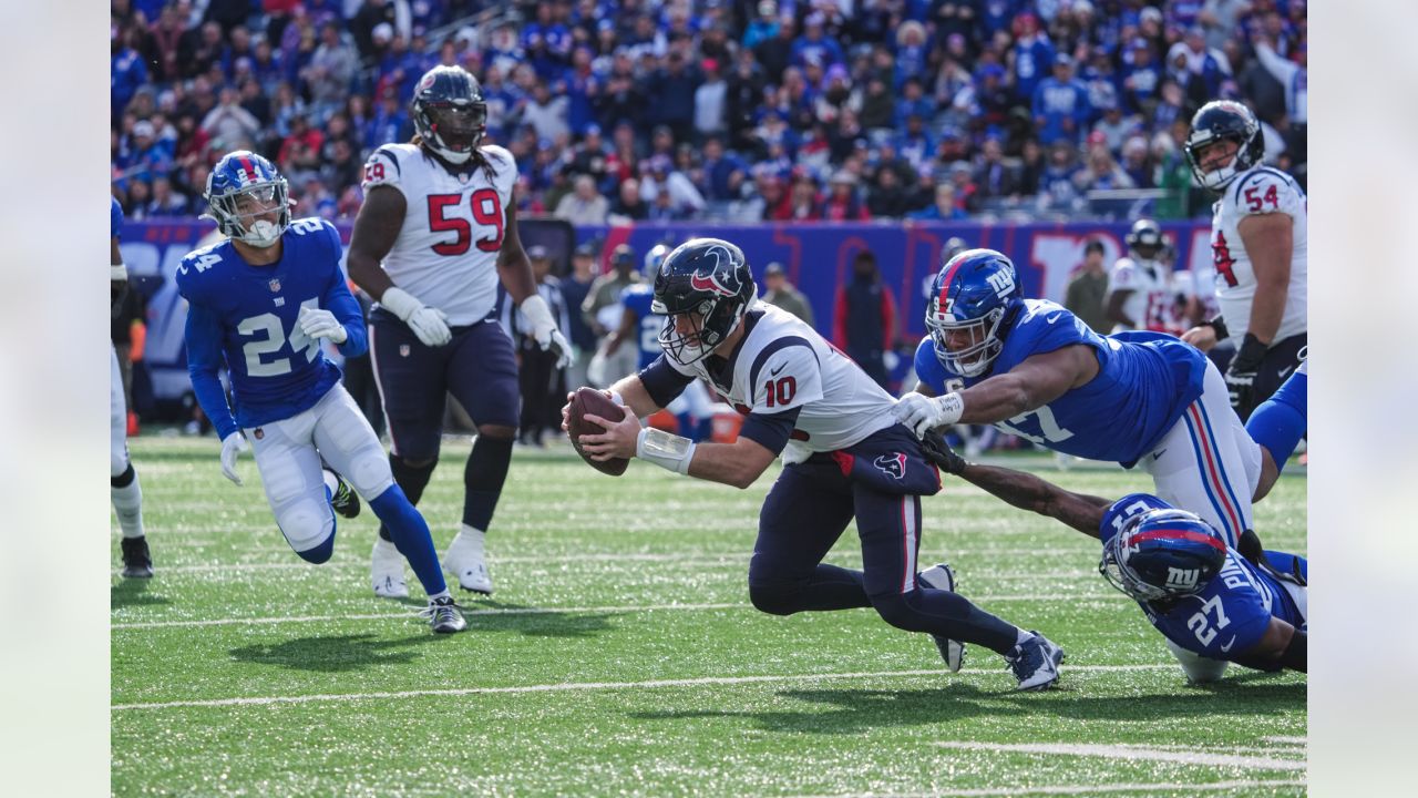 Giants' Daniel Jones hit yet another gear in Week 10 win vs. Texans