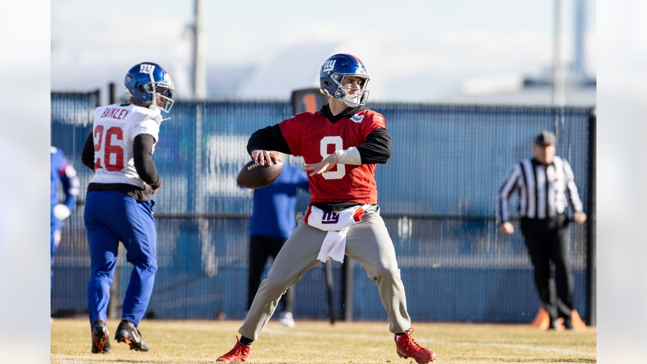 Daniel Jones report card as turnovers continue to dog NY Giants QB