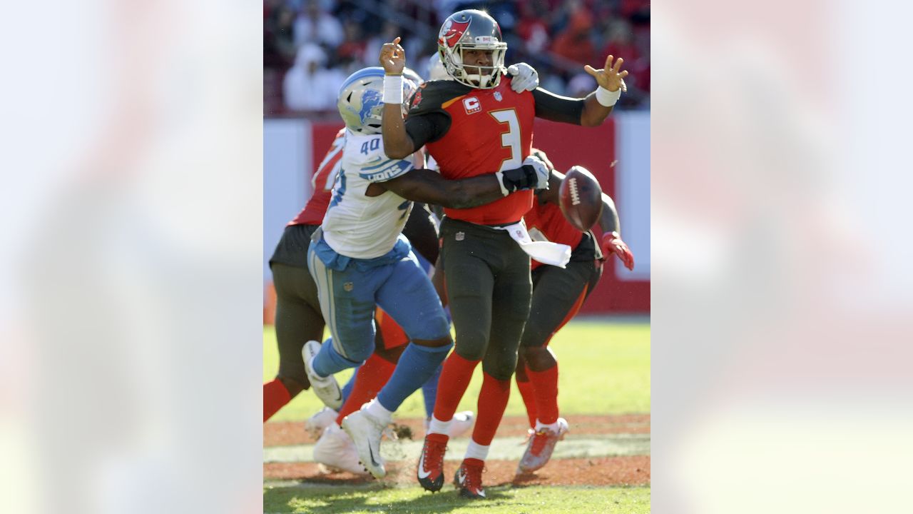 TAMPA BAY BUCCANEERS VS DETROIT LIONS DECEMBER 10, 2017 TICKET