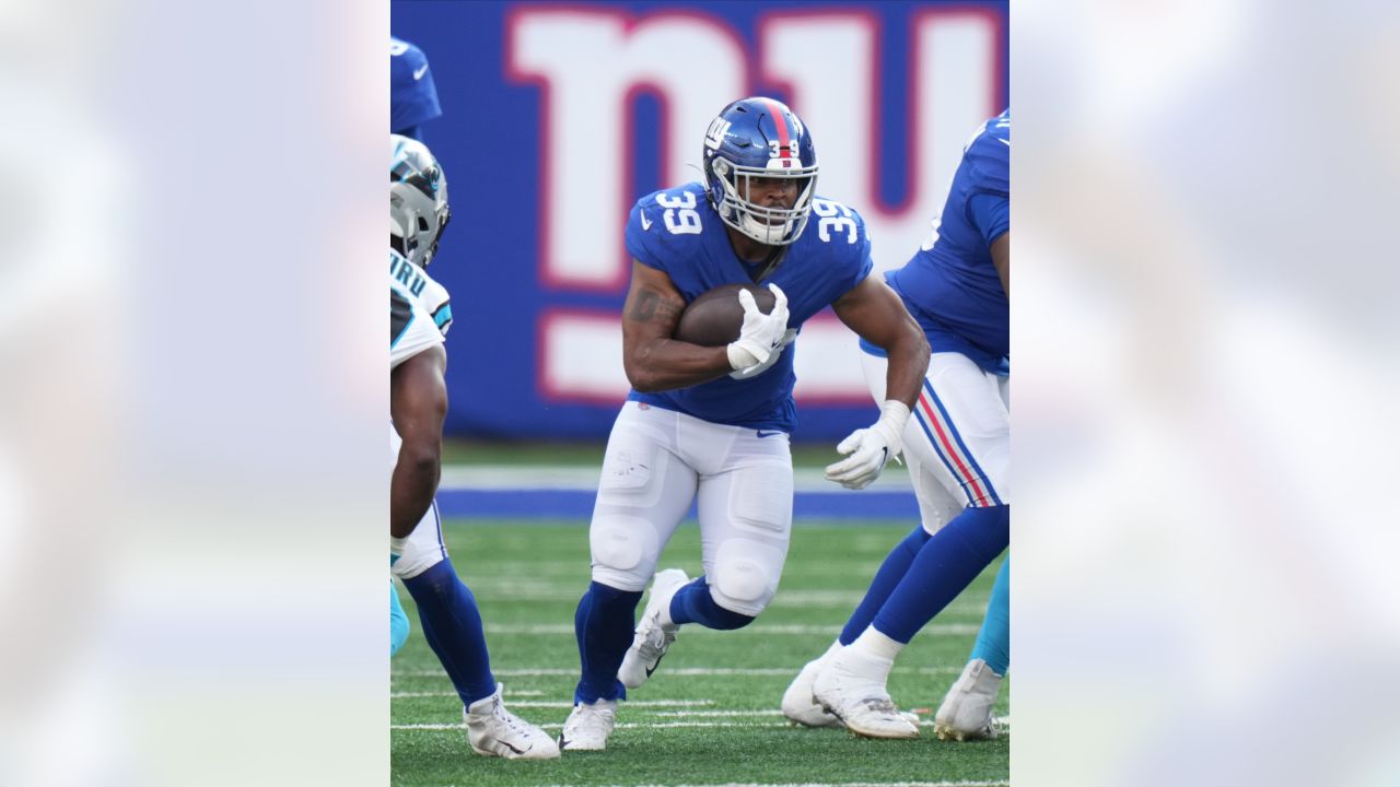 New York Giants: Will FB Elijhaa Penny See An Expanded Role In 2020?