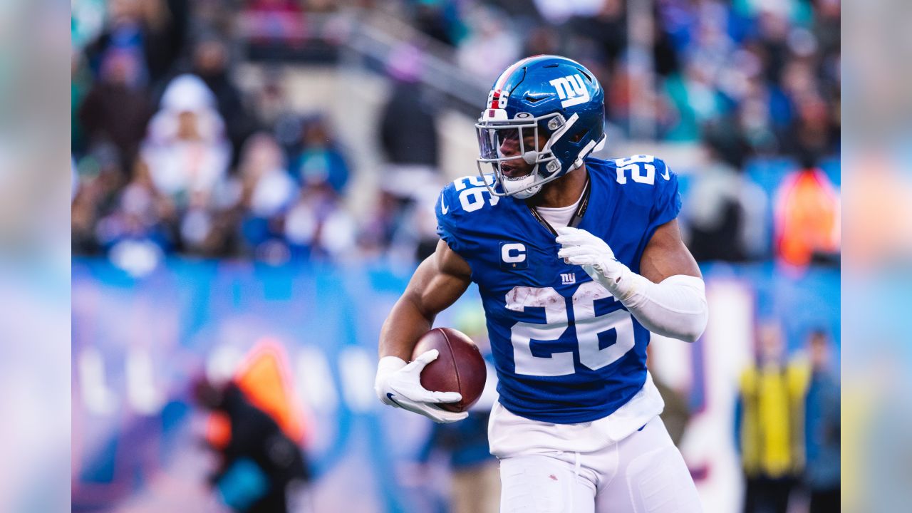 New York Giants Place Tae Crowder on Injured Reserve; Sign Veteran DE  Jabaal Sheard - Sports Illustrated New York Giants News, Analysis and More