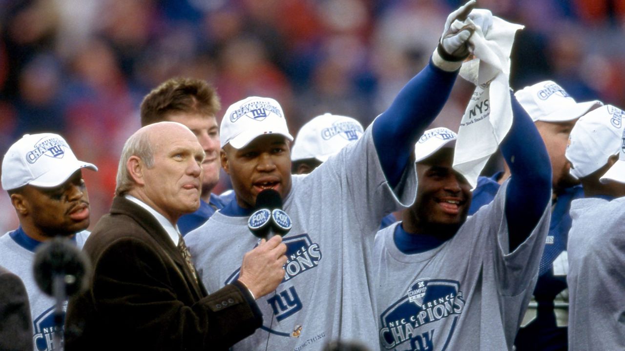 Terry Sanford alums swap NFL jerseys after Detroit Lions earn walk-off win  against Minnesota Vikings