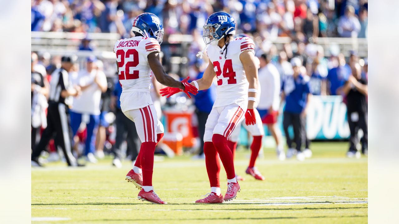 Close friends of Tomon Fox's family loved Giants rookie's preseason hit