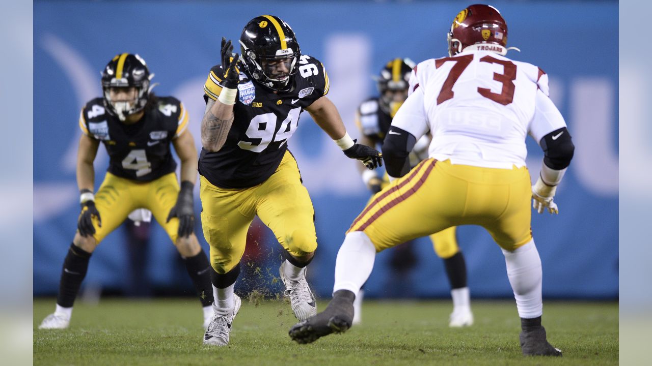 USC Trojans OT Austin Jackson vs. Iowa Hawkeyes EDGE A.J. Epenesa: What  should Giants do in 2020 NFL Draft?