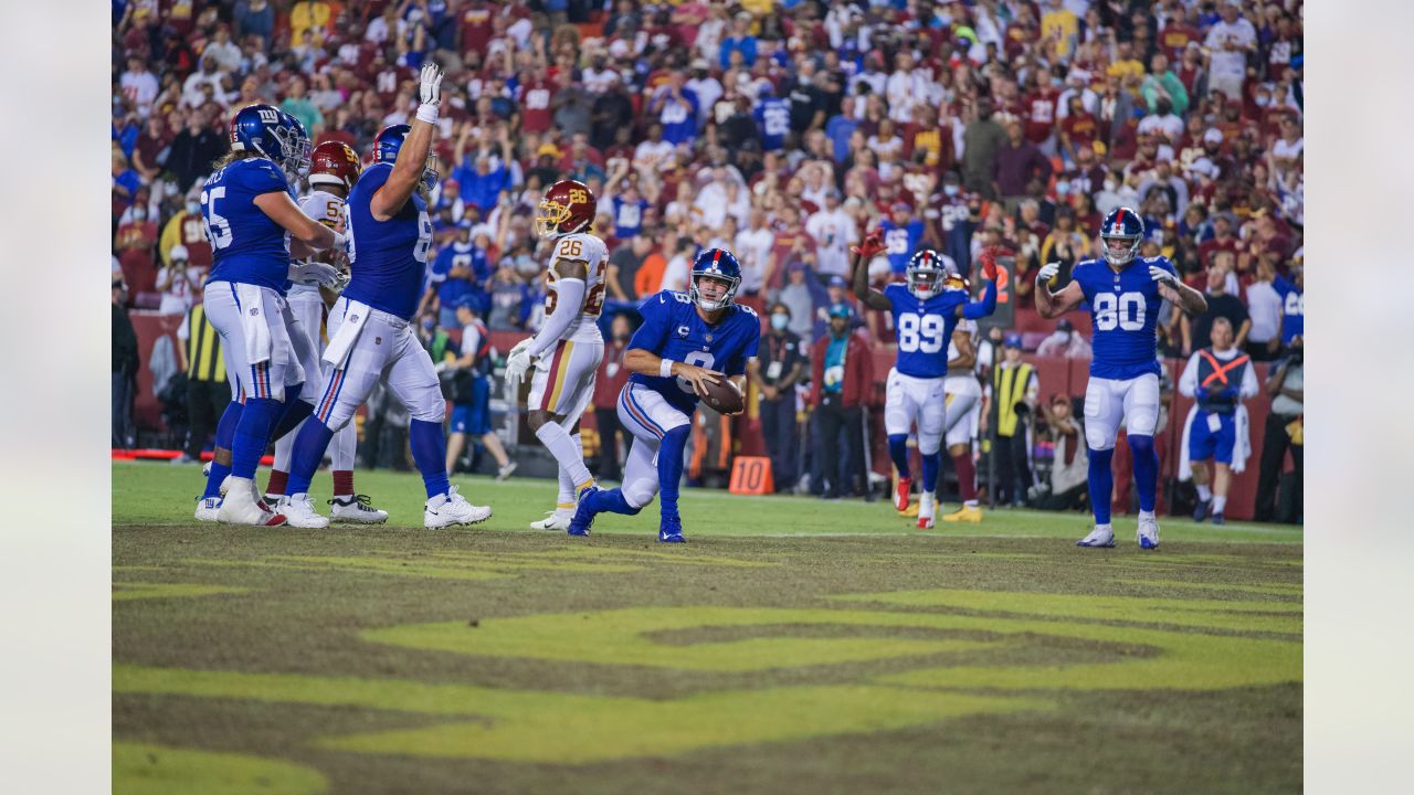 Despite 5-10 record and 3-game losing streak, Giants still have a shot at  NFC East