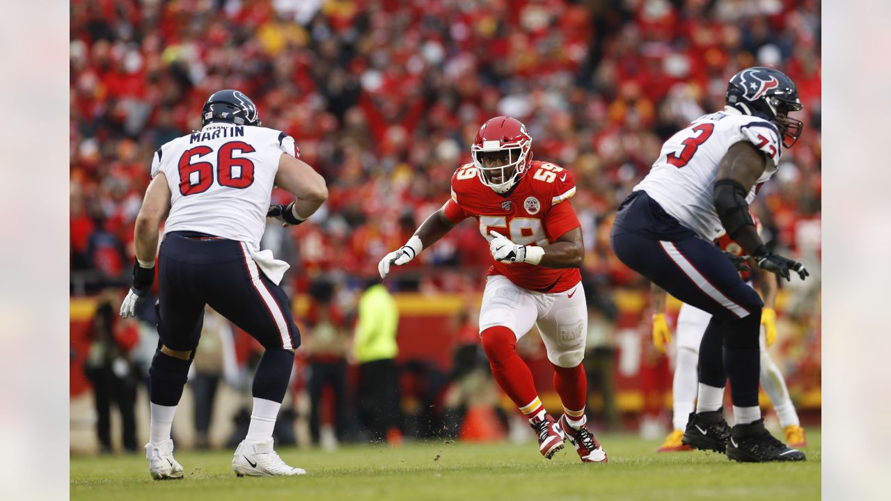 New York Giants inside linebacker Reggie Ragland (55) runs on the field  during the first half of an NFL football game against the Chicago Bears,  Sunday, Jan. 2, 2022, in Chicago. (AP