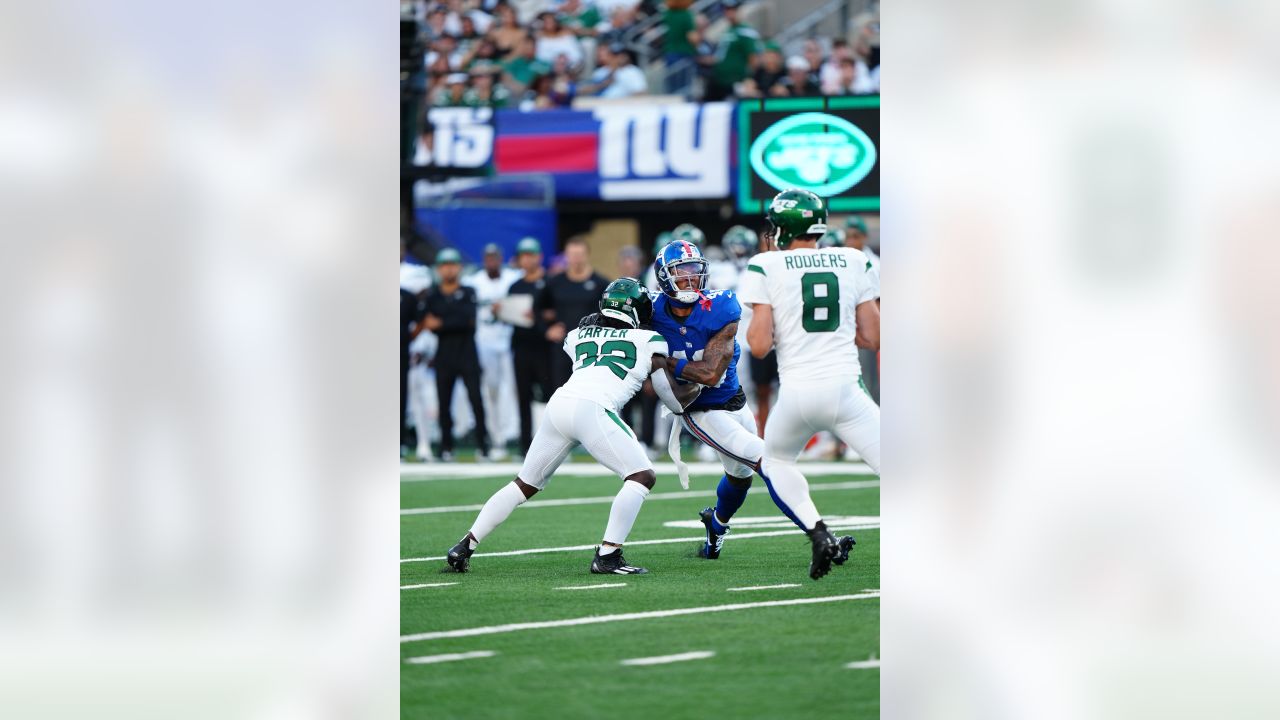 Giants LB Jihad Ward Sends Warning to Jets QB Aaron Rodgers