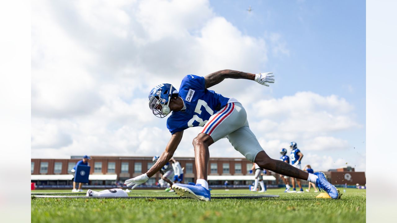 New York Giants Training Camp Preview - DB Julian Love - Sports