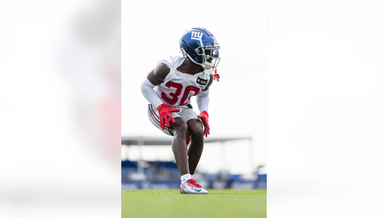 New York Giants CB Darnay Holmes embraces 'Dirty 30' nickname