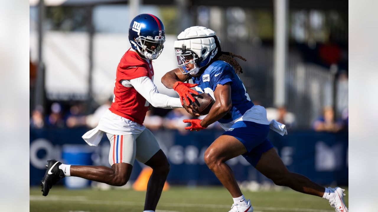 Darnay Holmes is stealing show at Giants training camp