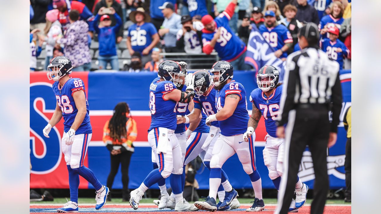 New York Giants Top Chicago Bears, 20-12 Thanks to Running Game - Sports  Illustrated New York Giants News, Analysis and More