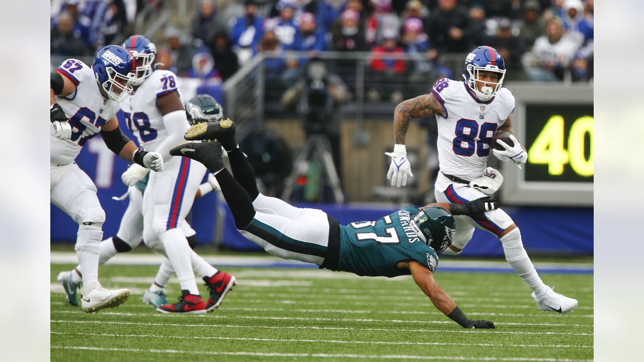 Giants force 4 turnovers in 13-7 victory over Eagles