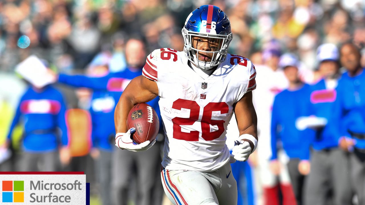 RB SAQUON BARKLEY
Barkley, who was named to the NFC Pro Bowl squad this week, needs seven receptions to break Reggie Bush’s NFL record for a rookie running back (88 in 2006). He also needs one more game with 100 scrimmage yards to tie Eric Dickerson’s record (13 games in 1983) for most by a rookie in NFL history.