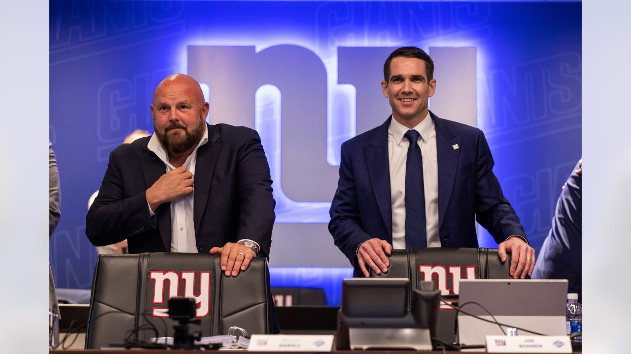 Coaches, Scouts, and GM's rave about NY Giants improvements