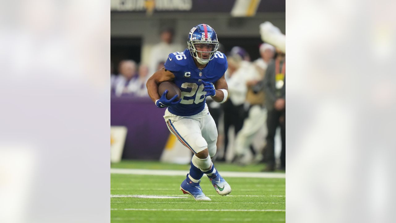 Buffalo Bills tight end Dalton Kincaid (86) blocks against the Chicago Bears  during the first half of an NFL preseason football game, Saturday, Aug. 26,  2023, in Chicago. (AP Photo/Kamil Krzaczynski Stock