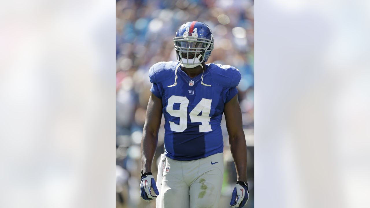 New York Giants defensive end Mathias Kiwanuka (94) celebrates a