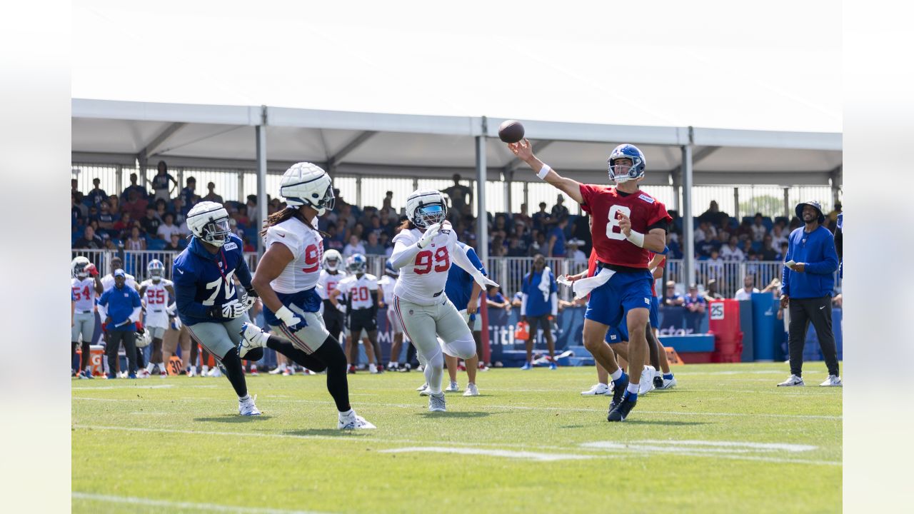 Check out Saquon Barkley, Daniel Jones & Darren Waller on the 1st day of  Giants training camp