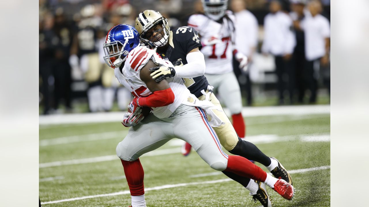 September 17, 2017 - New England Patriots tight end Dwayne Allen (83)  during the game between the New England Patriots and the New Orleans Saints  at the Mercedes-Benz Superdome in New Orleans