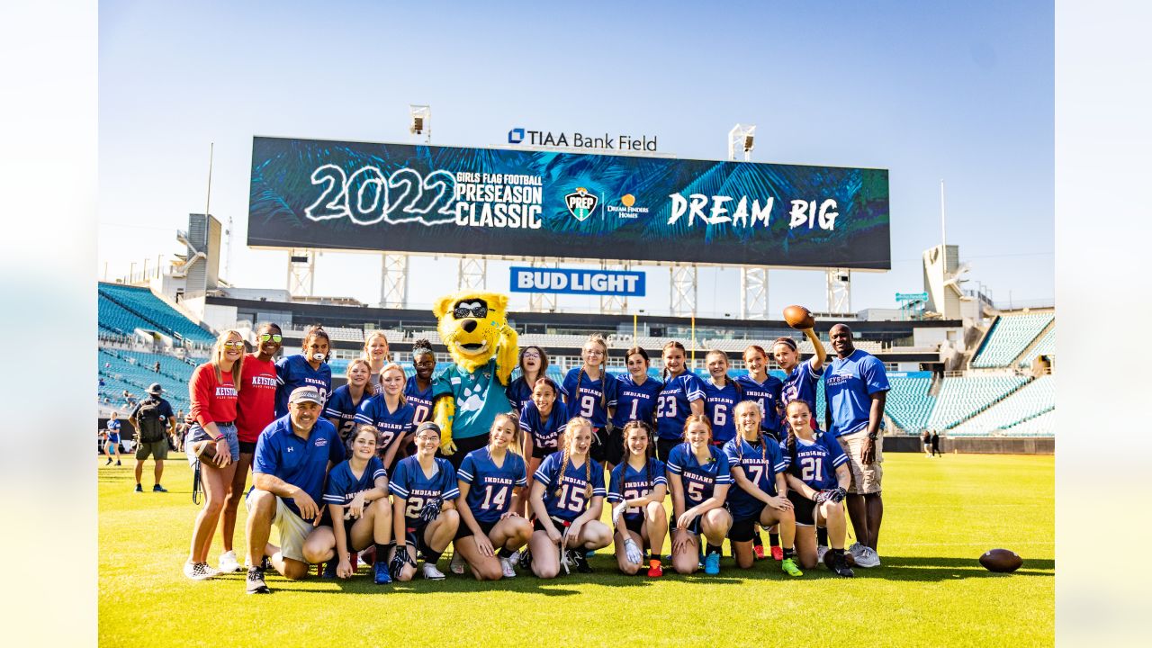 Jacksonville Jaguars - Girls flag football is back! We're kicking off the  season tonight with our first game of the week! Dream Finders Homes -  Northeast Florida, #DUUUVAL