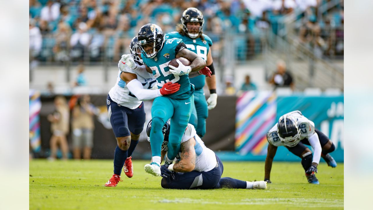 Titans Take Down Jaguars 37-19 - Williamson Source