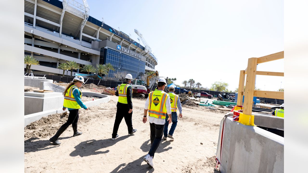 Jacksonville Jaguars' New Training Center on Track for Summer Opening : CEG