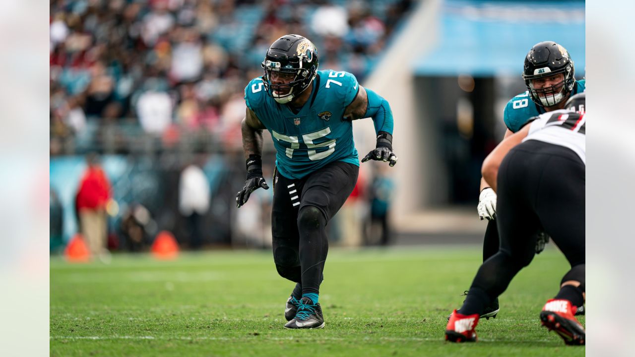 Jaguars OLB K'Lavon Chaisson finds himself in familiar list ahead