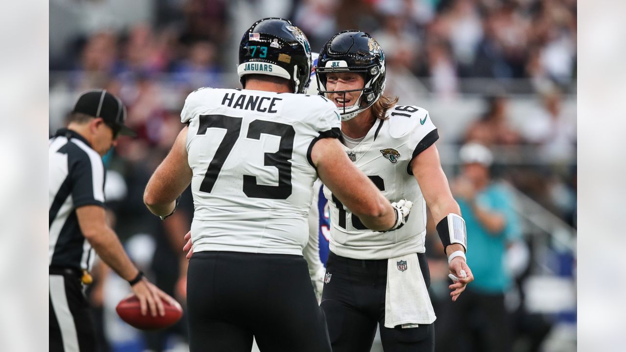 Bills vs. Jaguars score, takeaways: Jaguars' defense thrashes