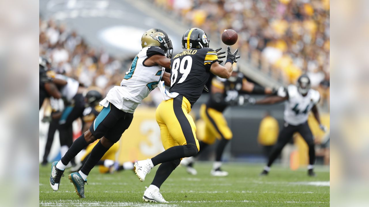 Jaguars All-Pro Jalen Ramsey not talking all that much ahead of matchup  against Giants Florida & Sun News - Bally Sports