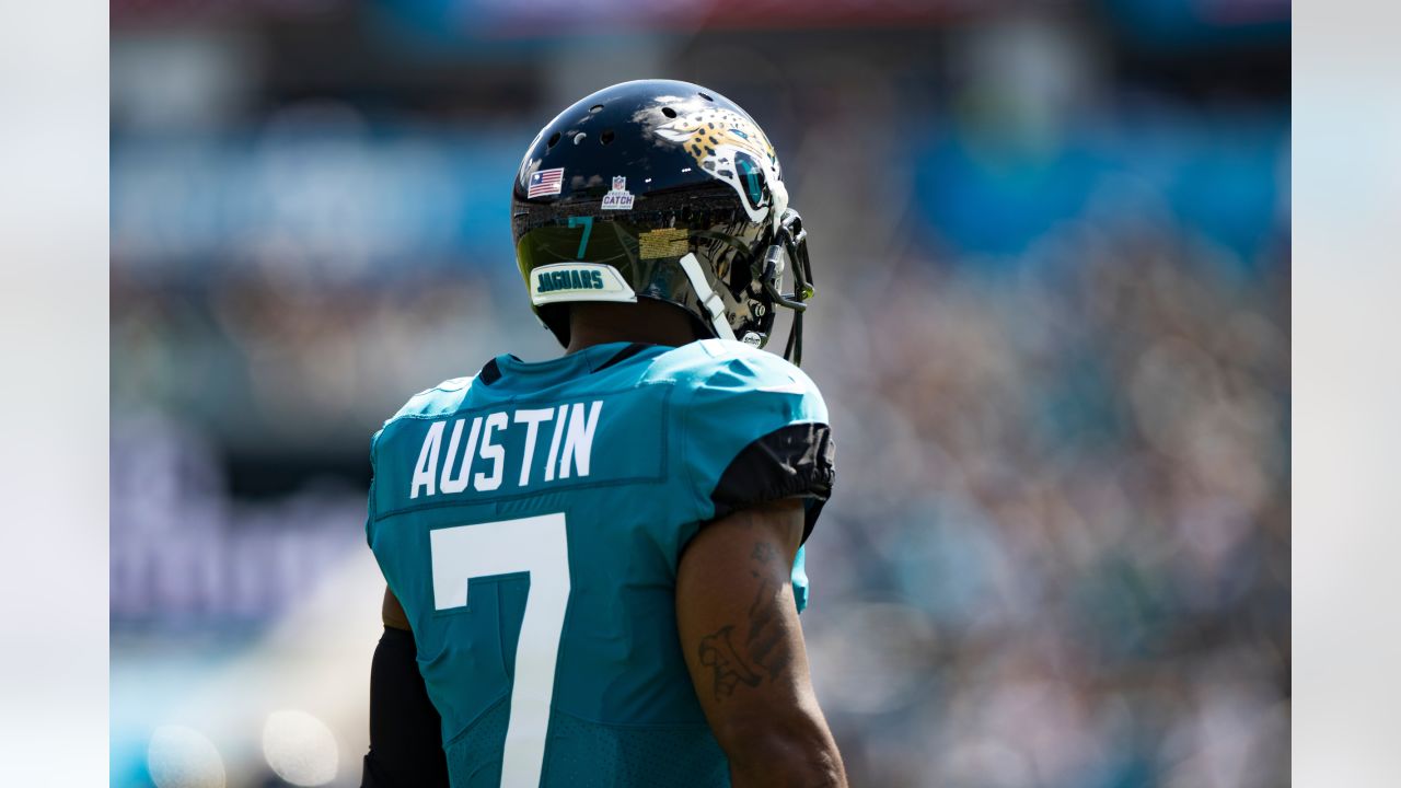 Tennessee Titans 37, Jacksonville Jaguars 19: Fourth-Down Execution Falters  as Jaguars Lose 20th Consecutive Game - Sports Illustrated Jacksonville  Jaguars News, Analysis and More