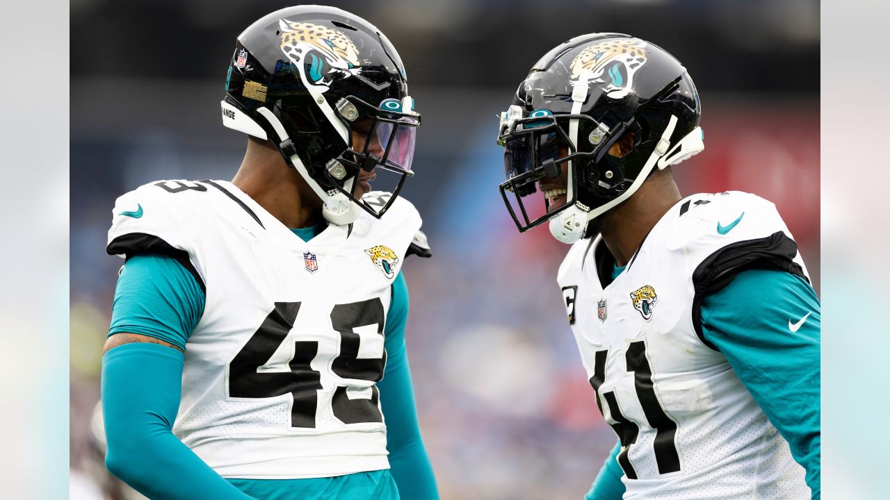 Jacksonville Jaguars vs Tennessee Titans - December 11, 2022