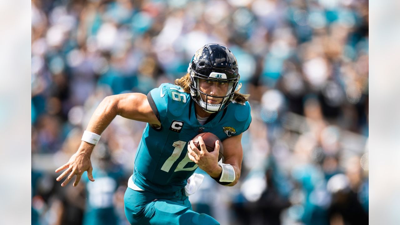 Jaguars' Offense Stumbles in 17-9 Loss to Chiefs