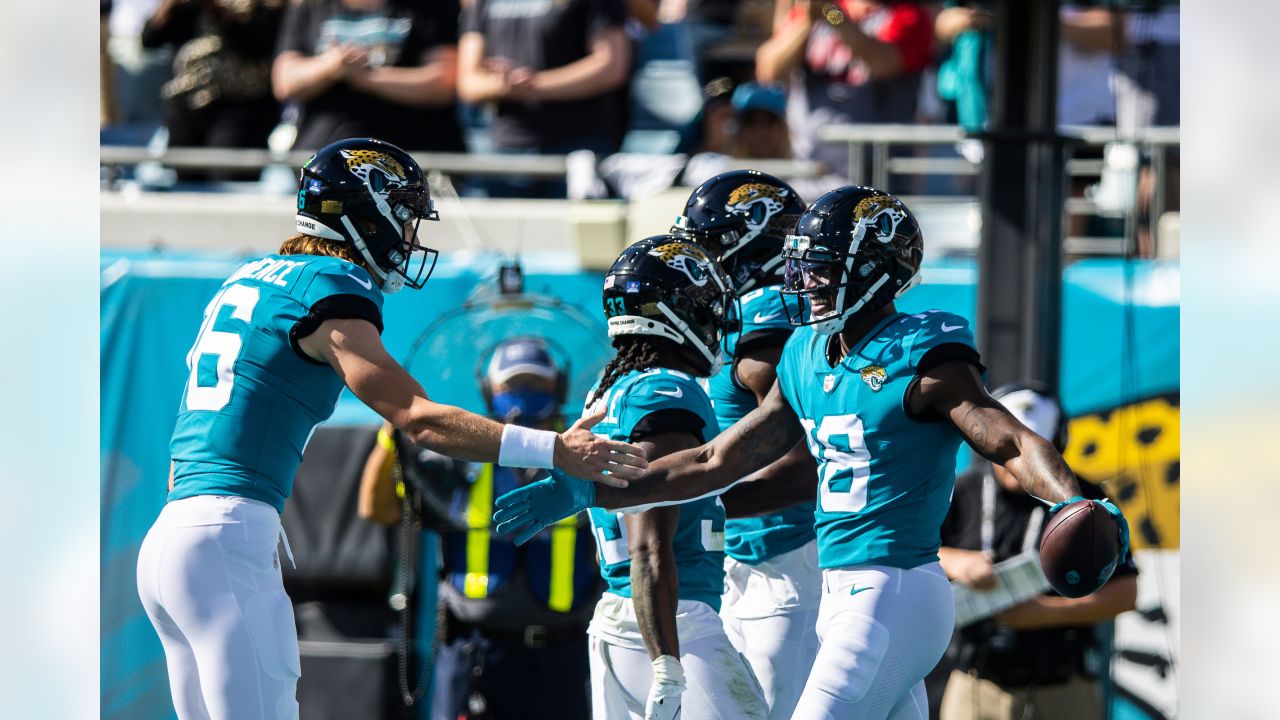 Jaguars 26, Colts 11: Jacksonville Stuns Rival in Season Finale - Sports  Illustrated Jacksonville Jaguars News, Analysis and More