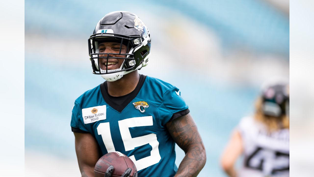 Jacksonville, Florida, USA. January 7, 2023: Jacksonville Jaguars wide  receiver JAMAL AGNEW (39) gets tackled after returning the ball during the  Jacksonville Jaguars vs Tennessee Titans NFL game at TIAA Bank Field