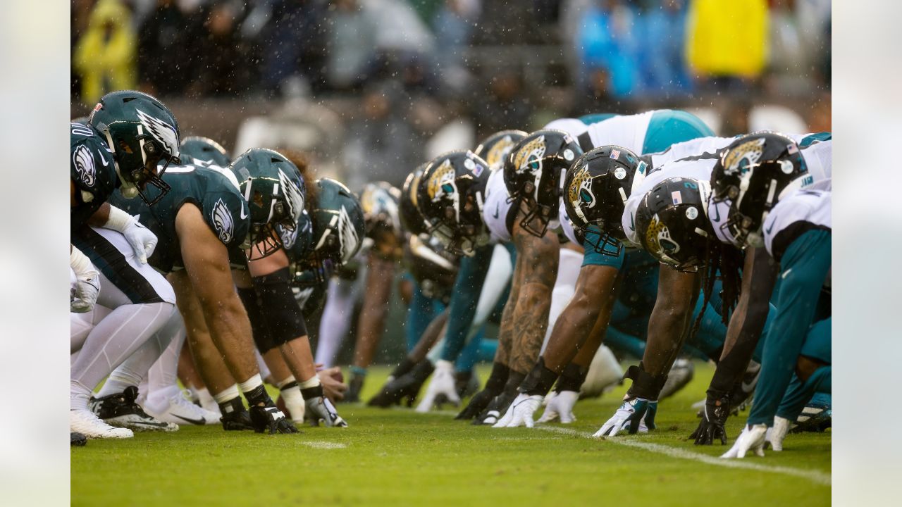 Jacksonville Jaguars' turnovers doom them in rainy Philly