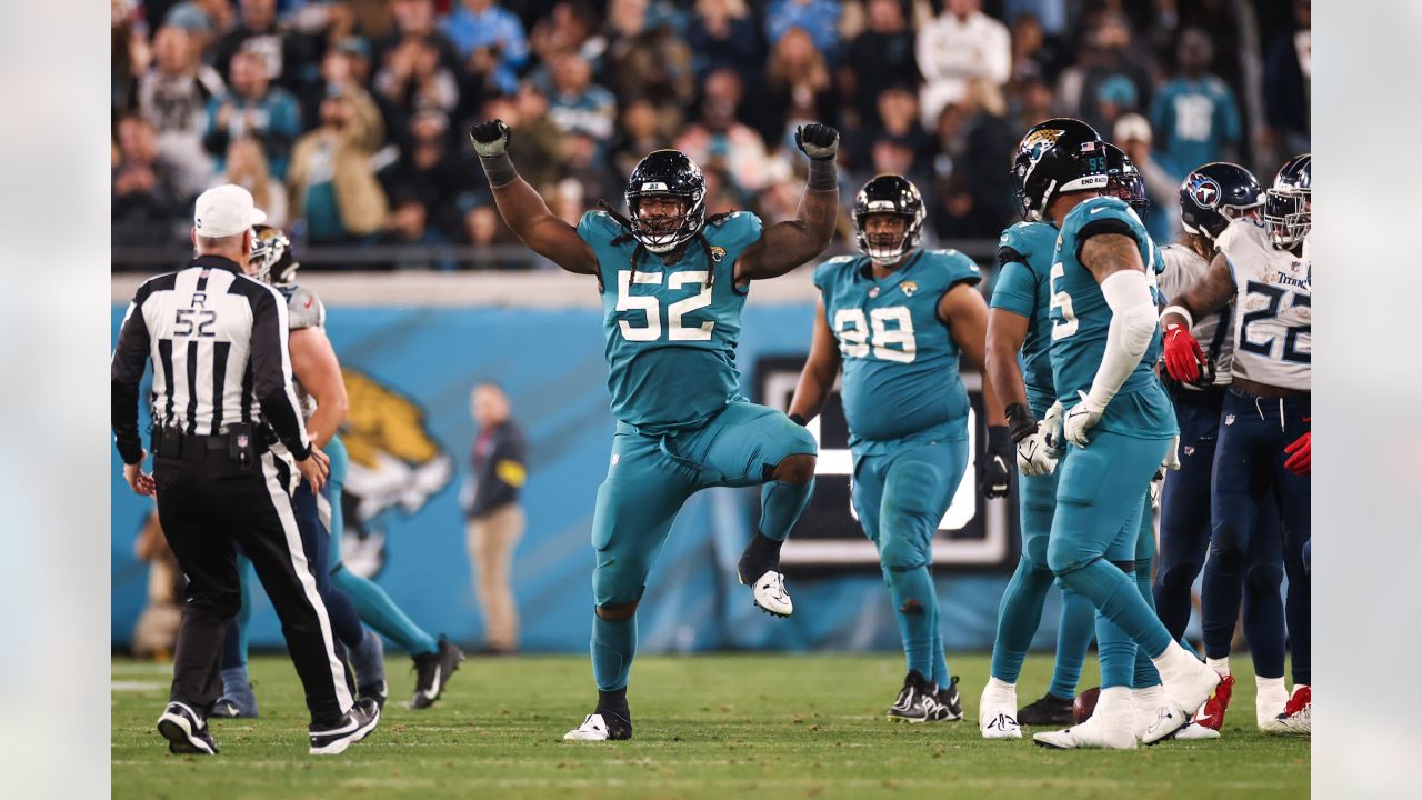 Jacksonville Jaguars Fall to the Tennessee Titans, 31-10 - Space