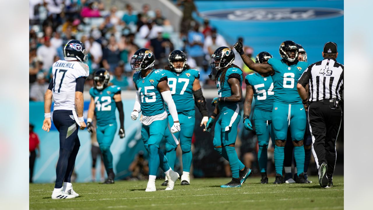 Tennessee Titans 37, Jacksonville Jaguars 19: Fourth-Down Execution Falters  as Jaguars Lose 20th Consecutive Game - Sports Illustrated Jacksonville  Jaguars News, Analysis and More