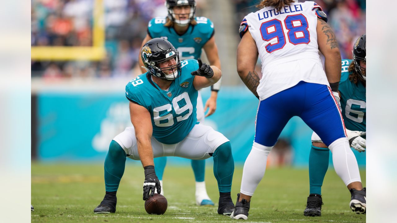 Jaguars cut roster down to 53: Evans, Marshall among 20 waived/released on  Saturday, Bennett to IR