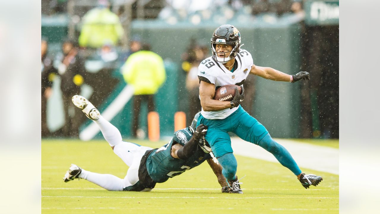 Jacksonville Jaguars' turnovers doom them in rainy Philly