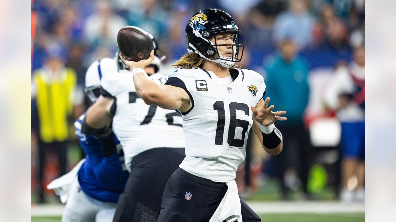 Jaguars Josh Allen Shines with Three Sacks in Victory Over Colts