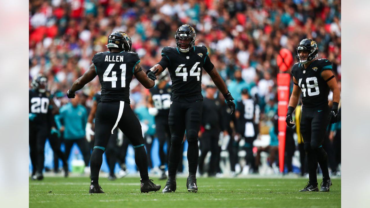 Jaguars rule out OLB Walker, DL Fatukasi for game versus Jets