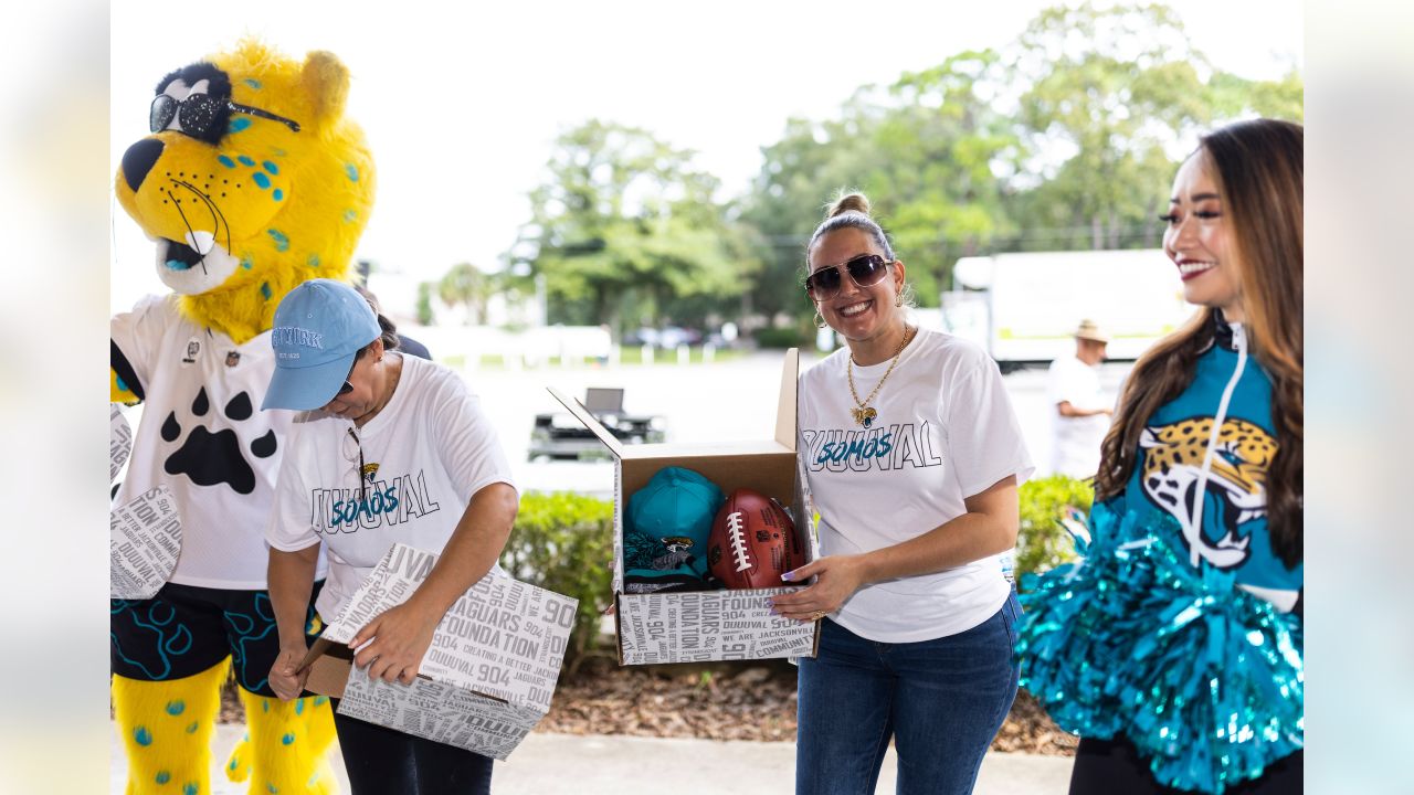 Jaguars kick off events celebrating Latinx/Hispanic Heritage Month