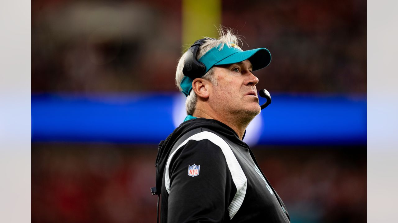 Broncos 21, Jaguars 17: Pair of Trevor Lawrence Blunders Dooms Jacksonville  in London - Sports Illustrated Jacksonville Jaguars News, Analysis and More